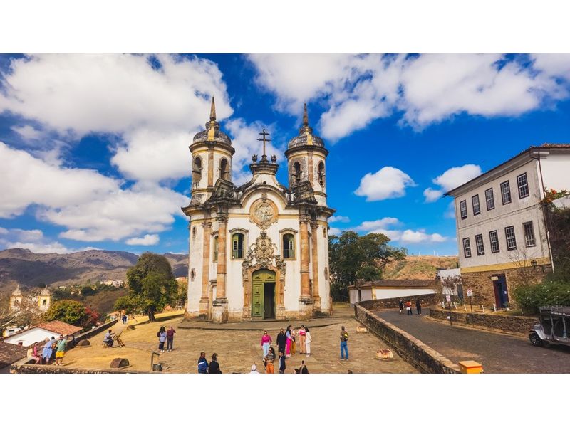 Minas Histórica e Inhotim - Ouro Preto, Tiradentes, São João del Rei, Brumadinho e Belo Horizonte/MG - 12x Sem juros - imagem 9