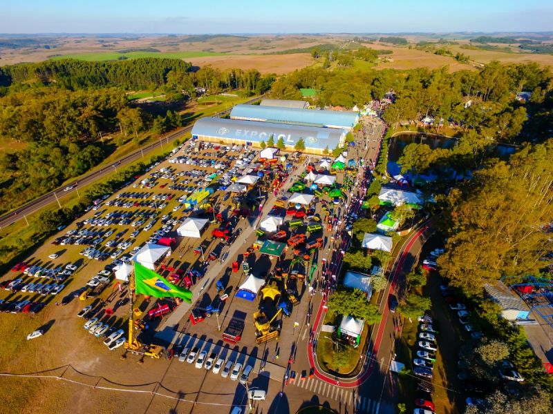 Exposol: Feira Internacional de Pedras Preciosas - Soledade - imagem 4