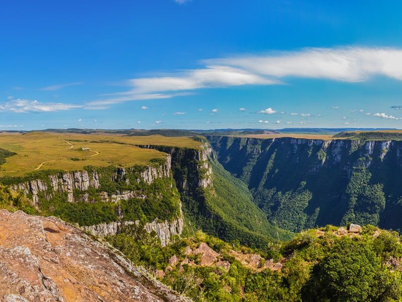 Cânions de Cambará do Sul – Itaimbezinho e Fortaleza