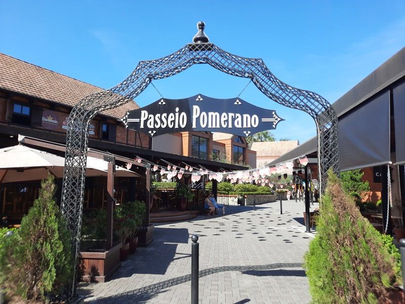 Vale Europeu, Barco Príncipe e Osterfest - Blumenau, Pomerode, Timbó e Joinville - imagem 14