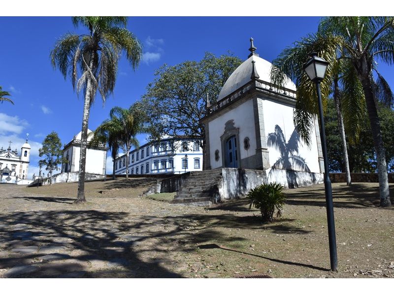 Minas Histórica, Inhotim e as Grutas Mineiras - imagem 25